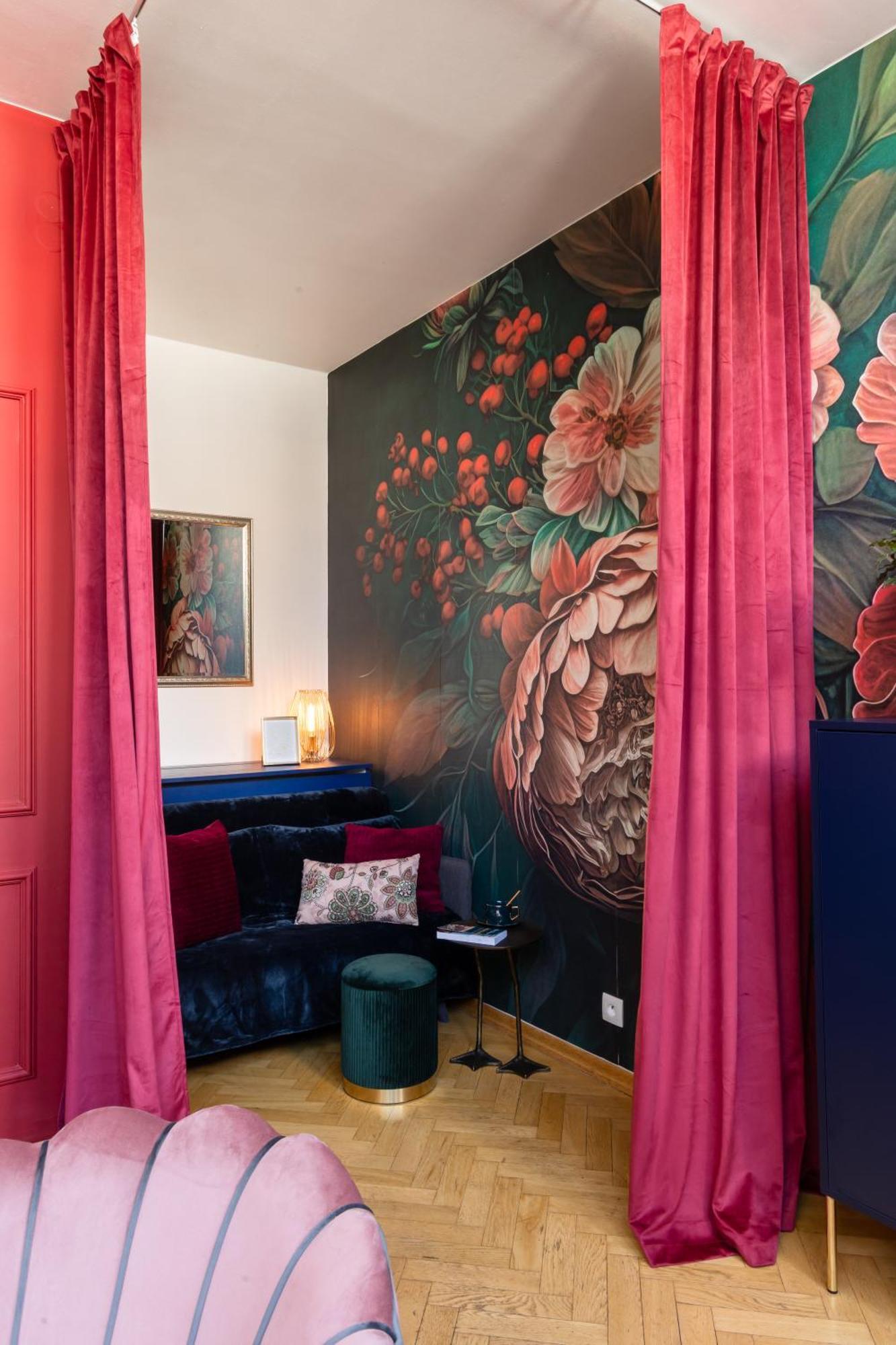 Decadent Art Deco Balcony Apartment In Old Town ปราก ภายนอก รูปภาพ
