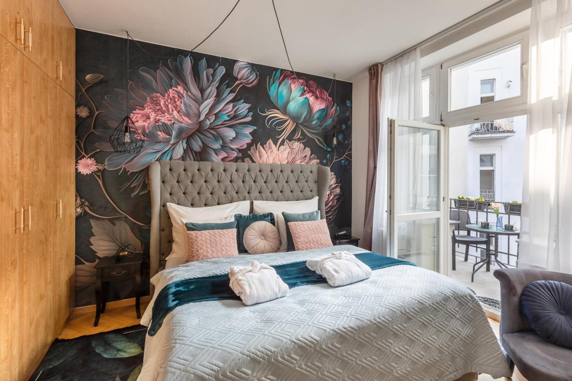 Decadent Art Deco Balcony Apartment In Old Town ปราก ภายนอก รูปภาพ