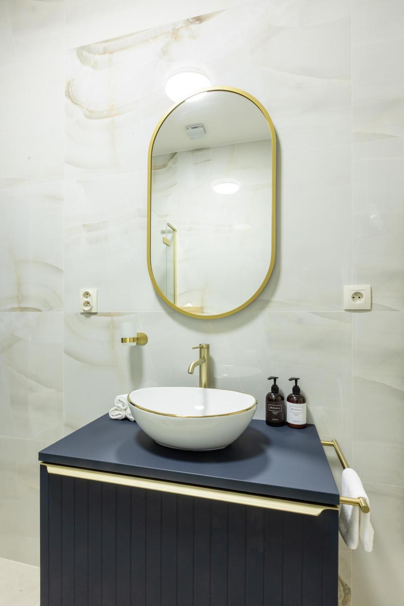 Decadent Art Deco Balcony Apartment In Old Town ปราก ภายนอก รูปภาพ